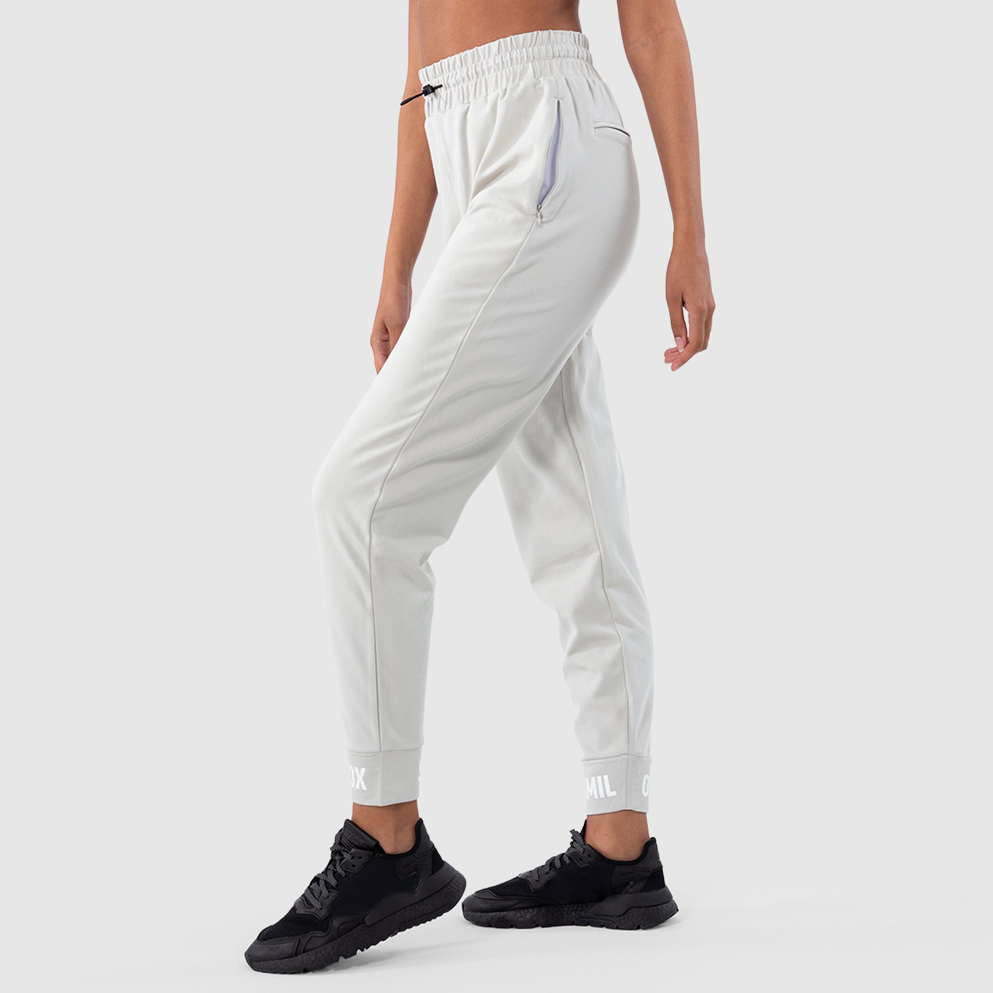 Joggers <tc>M</tc>arley