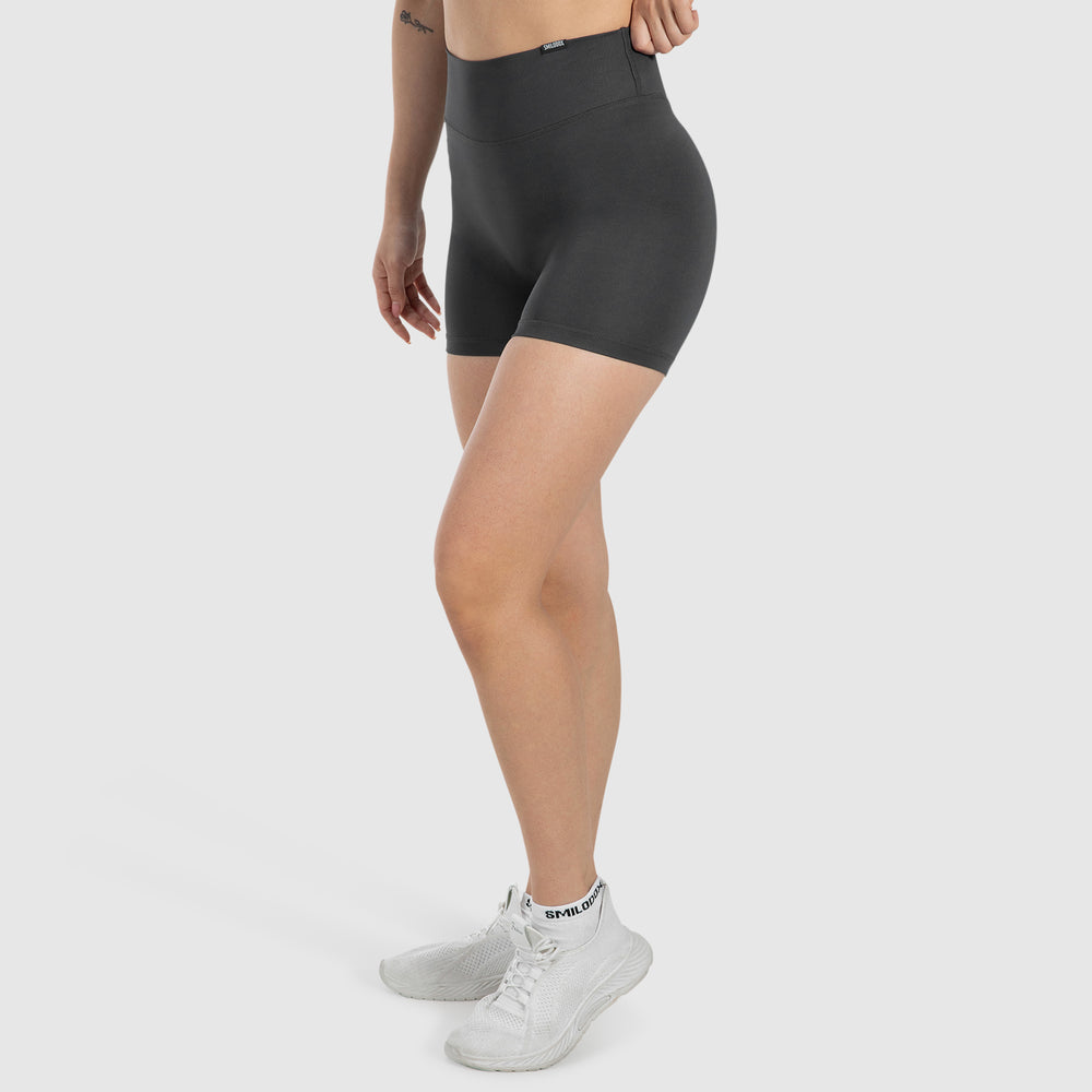 Lavina Shorts