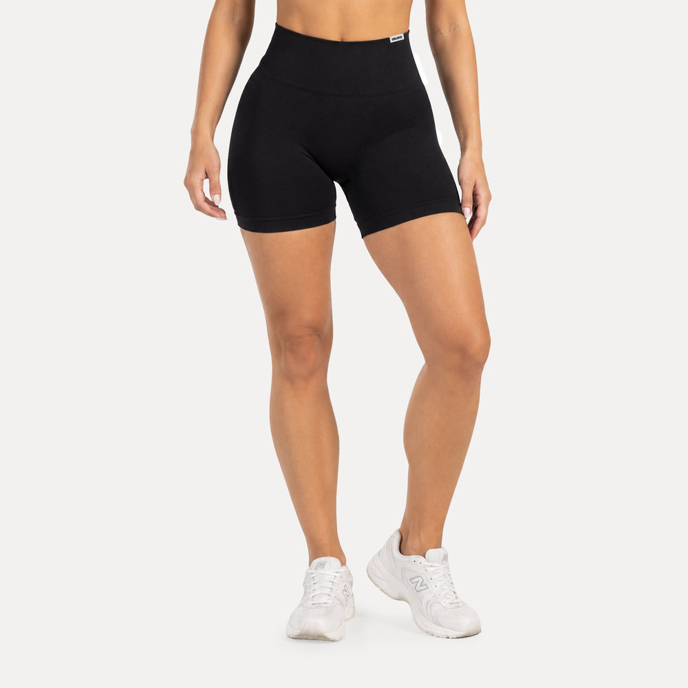 Phelia Scrunch Shorts